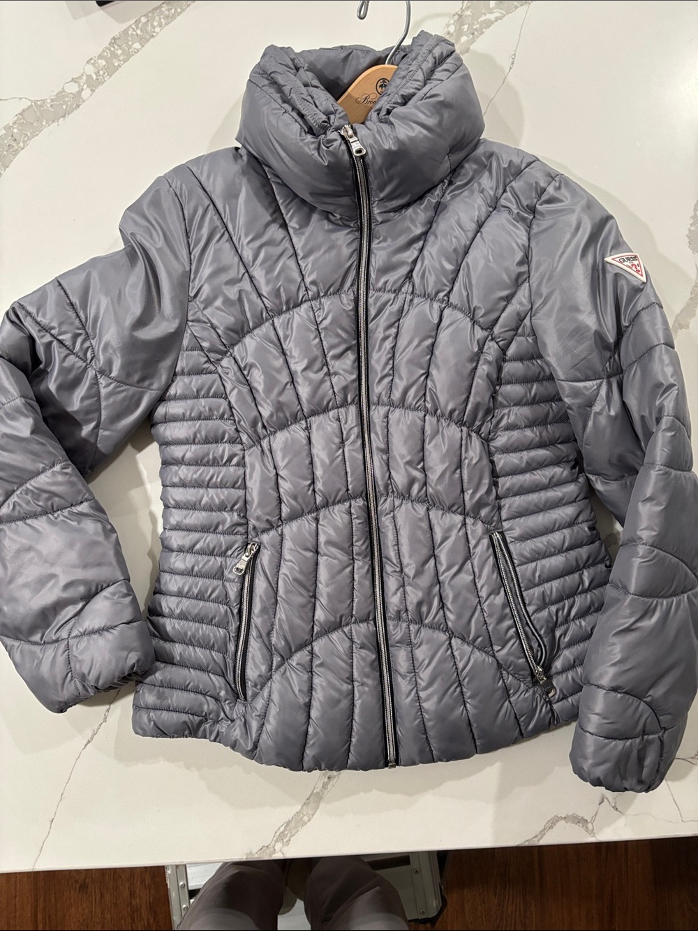 Guess Women's Quilted Puffer Jacket in Gray